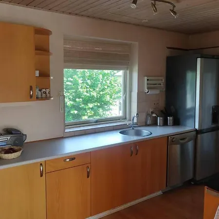 Helt Hus Naer Fjord Og Indkobs Center Villa *